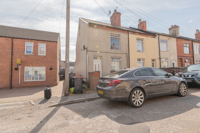 New Street, Huthwaite NG17 2 bed terraced house for sale