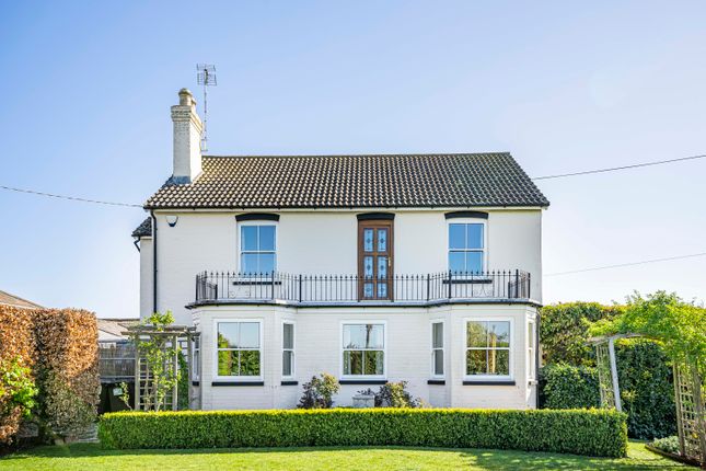 Greenacres, Leighton Road, Northall, LU6 6 bed detached house for sale