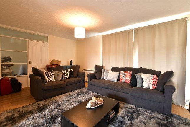 4 bed terraced house