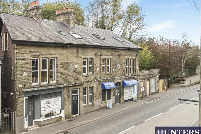 Victoria Buildings, Hellifield. Skipton 3 bed maisonette for sale