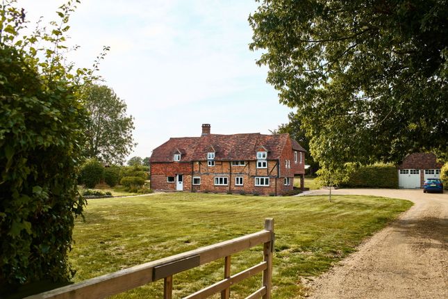 5 bed detached house