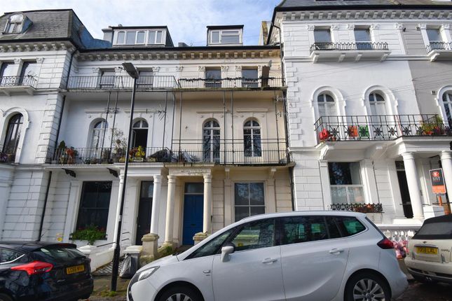 3 bedroom maisonette for sale