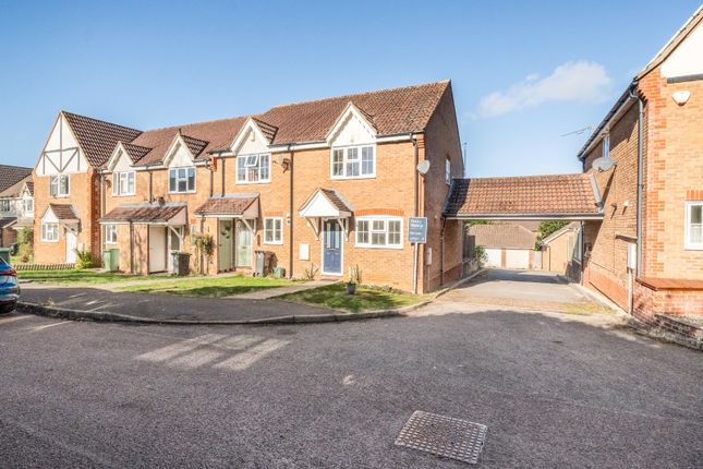 Tuckers Road, Faringdon, Oxfordshire... 3 bed end of terrace house for sale