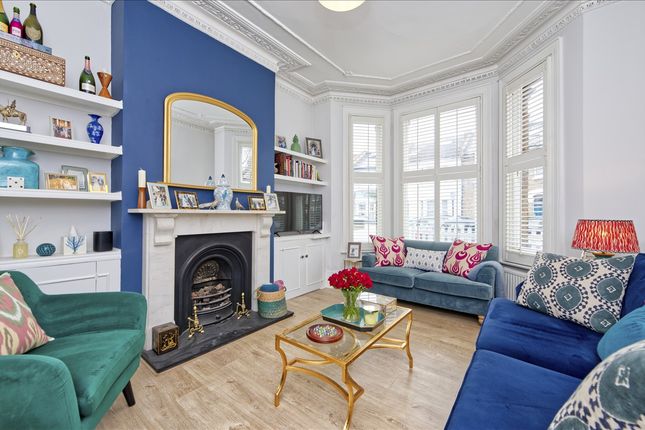Shepherd's Bush W12 W12 1 bed flat for sale