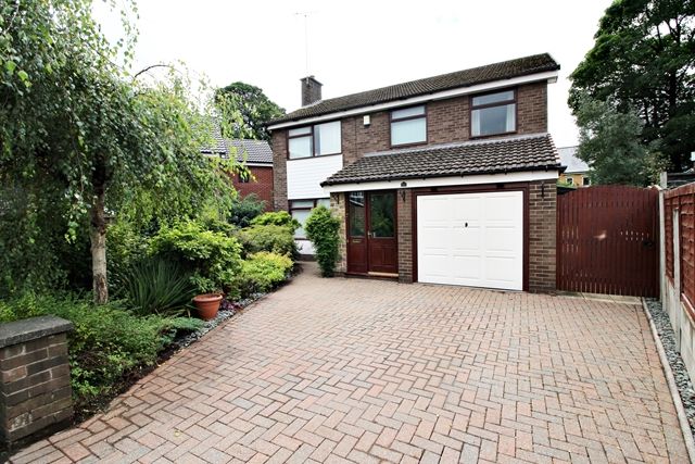 Kinloch Drive, Bolton, BL1 4LZ 4 bed detached house for sale