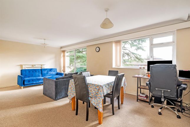 Keresley Close, Solihull 2 bed apartment for sale