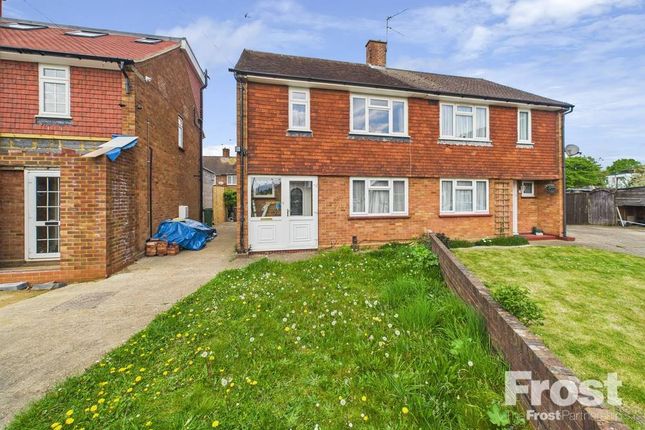 Henley Way, Feltham, Middlesex, TW13 2 bed semi