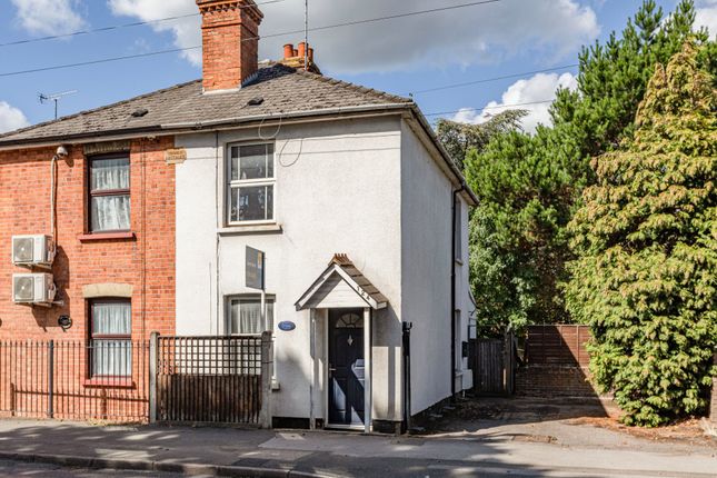 Woodham Lane, Addlestone KT15 2 bed semi