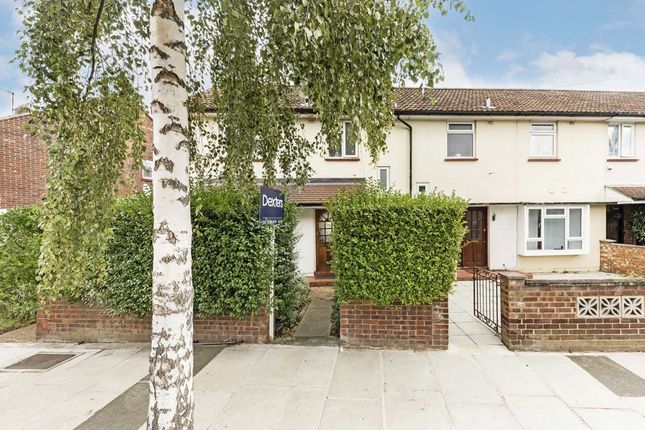 Collingwood Close, Whitton TW2 3 bed terraced house for sale