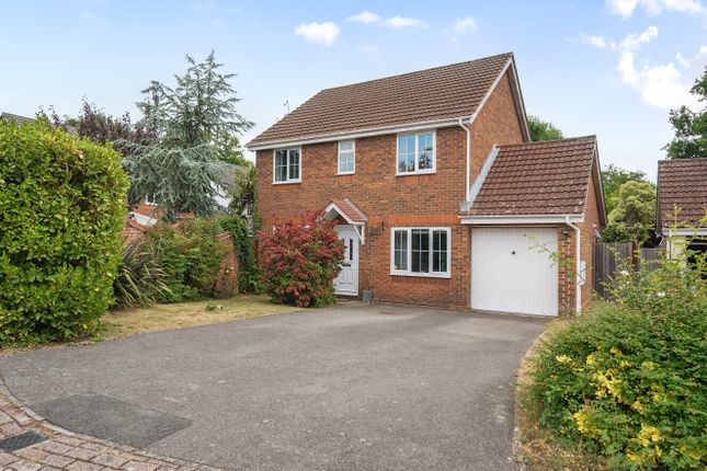 4 bed detached house
