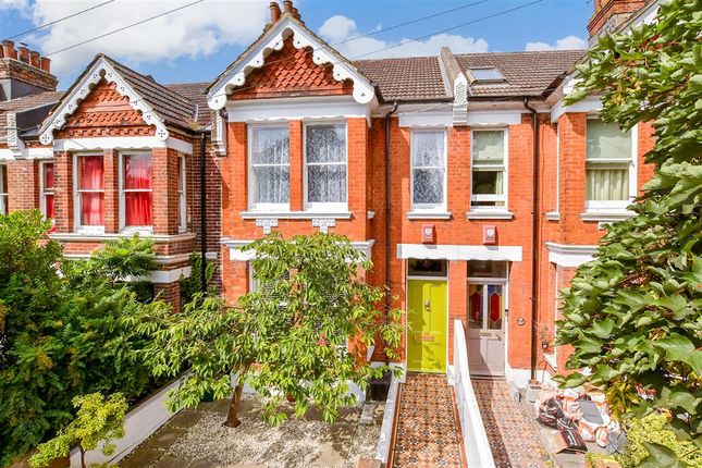 Ditchling Road, Brighton, East Sussex 3 bed terraced house for sale