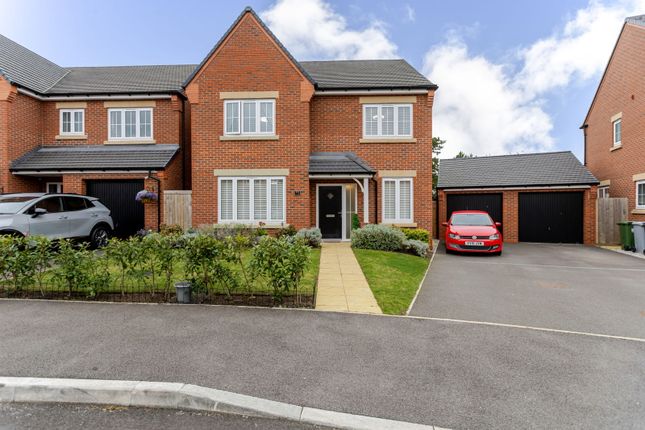 Leamans Road, Haslington CW1 4 bed detached house for sale