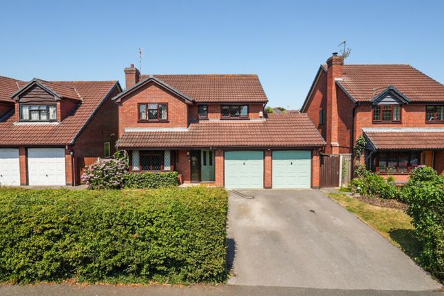 Sutton Passeys Crescent, Nottingham NG8 4 bed detached house for sale