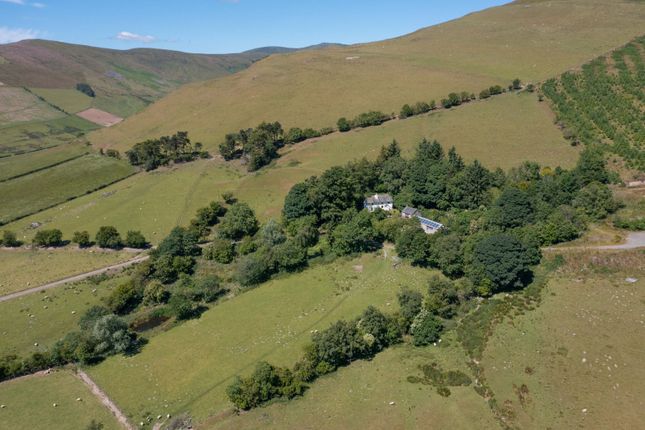 Maengwynedd, Llanrhaeadr Ym Mochnant... 4 bed detached house for sale
