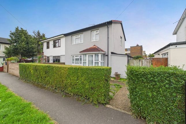 Newgate Close, Feltham, TW13 3 bed semi