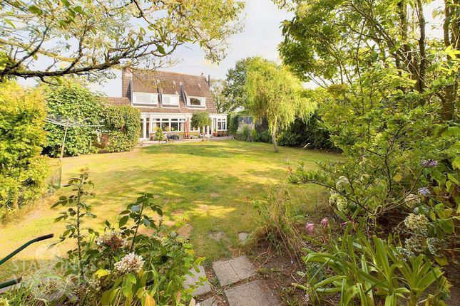 Blofield Corner Road, Little... 4 bed chalet for sale