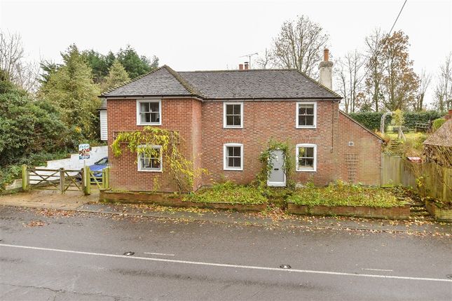 Upper Harbledown, Canterbury, Kent 3 bed detached house for sale