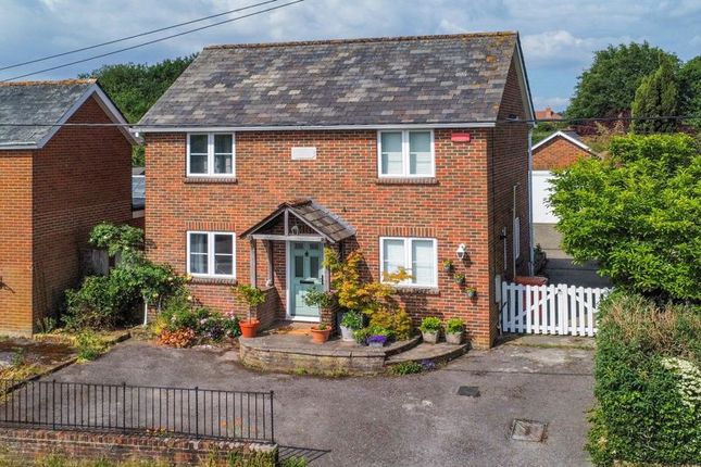 3 bed detached house