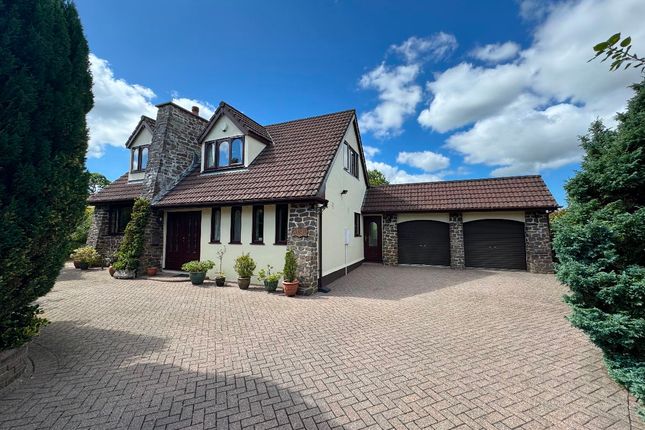 Black Torrington 4 bed detached house for sale