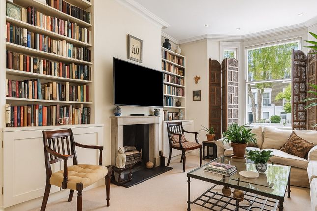 Burnaby Street, Chelsea 3 bed maisonette for sale