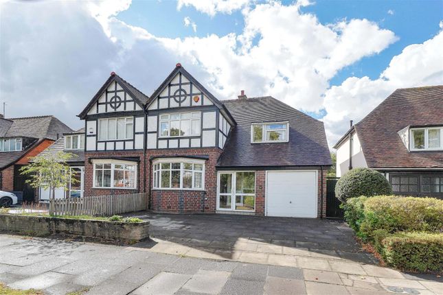 4 bedroom semi-detached house for sale