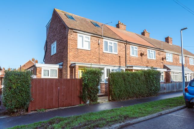 Whimbrel Avenue, Hornsea HU18 5 bed end of terrace house for sale
