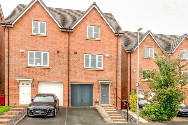 4 bedroom semi-detached house for sale