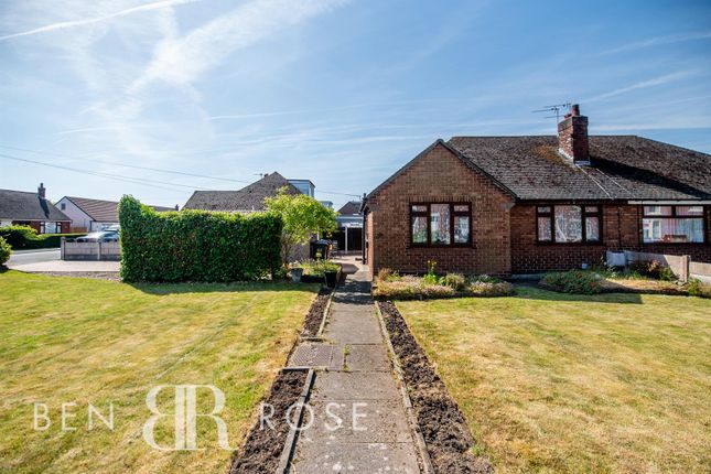 2 bedroom semi-detached bungalow for sale