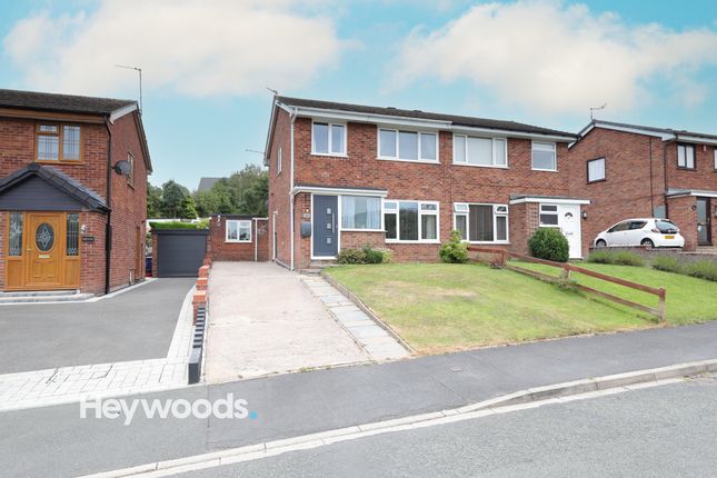 Stephens Way, Bignall End... 4 bed semi
