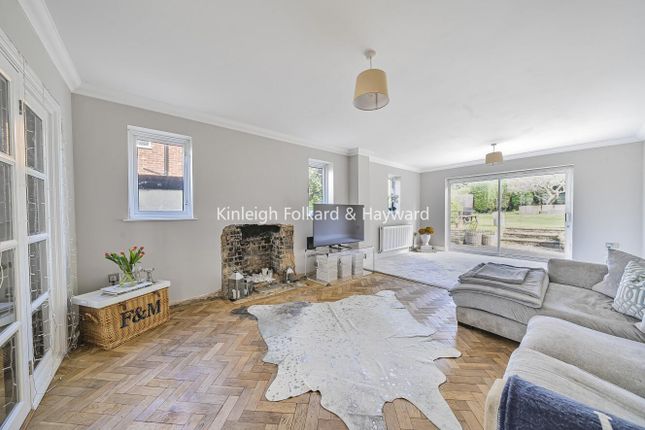 Kevington Drive, Chislehurst, Kent, BR7 4 bed detached house for sale