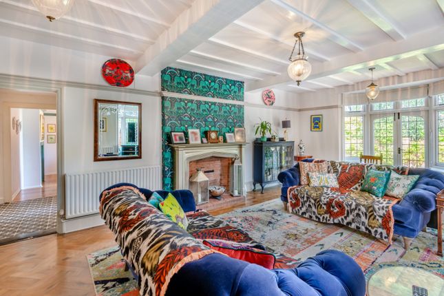 Douglas Road, Harpenden, Hertfordshire 2 bed flat for sale