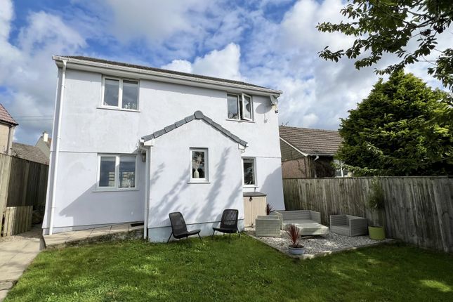 3 bed detached house