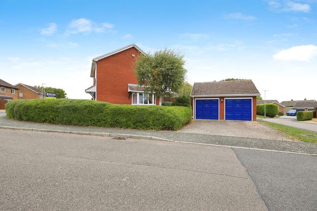 3 bed detached house
