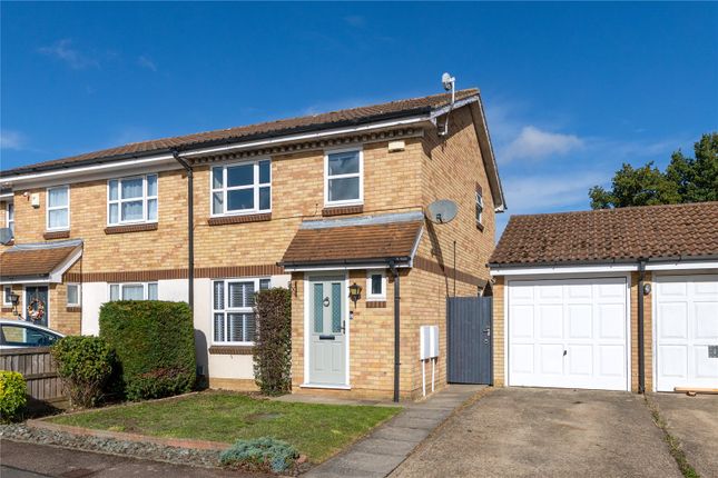 Rochford Drive, Bedfordshire LU2 3 bed semi
