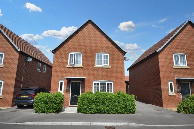 Mimosa Avenue, Highnam, Gloucestershire 4 bed detached house for sale