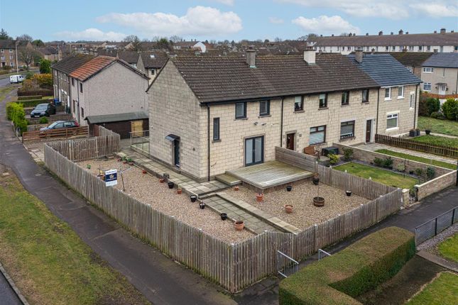 Ballantrae Gardens, Dundee DD4 2 bed end of terrace house for sale