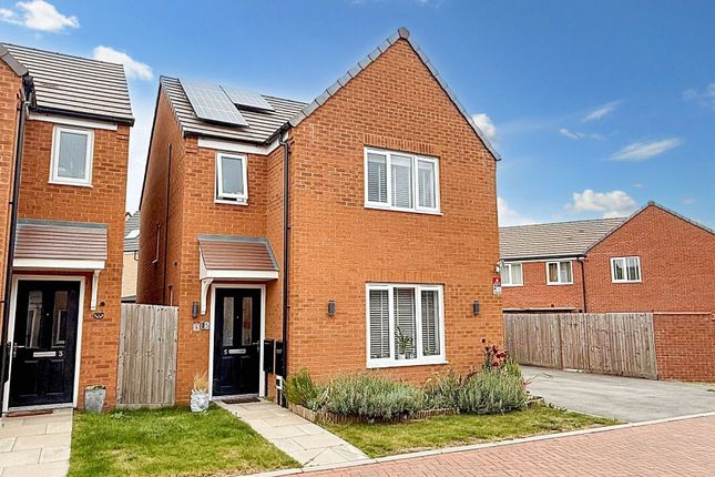 Chloe Place, Peterborough, PE2 3 bed detached house for sale
