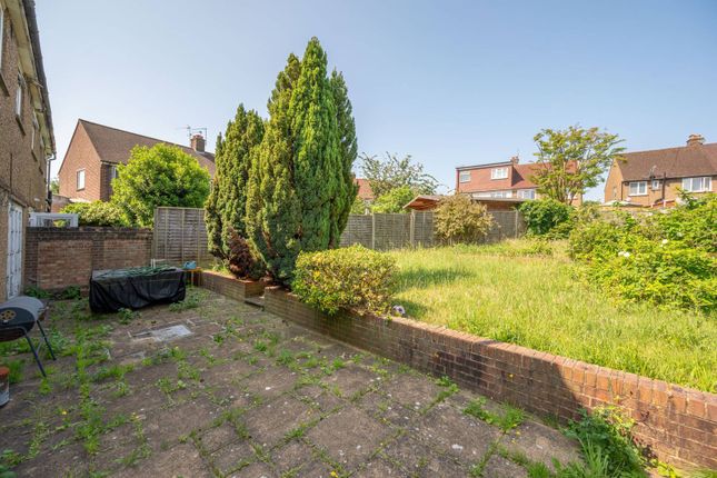 Westbrook Crescent, New Barnet... 3 bed semi