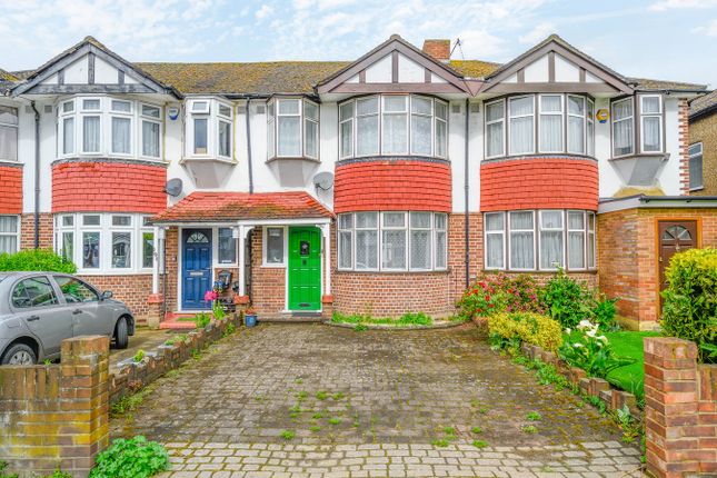 Molesey Road, Hersham, KT12 3 bed terraced house for sale