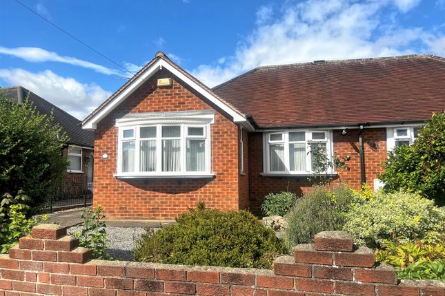 2 bedroom semi-detached bungalow for sale