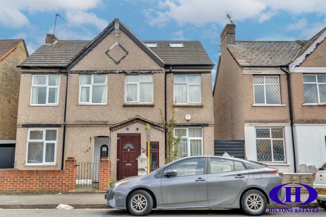 5 bedroom semi-detached house for sale