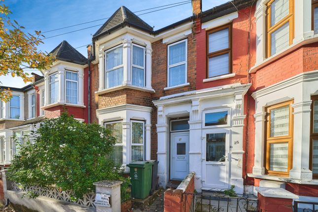 3 bed end terrace house