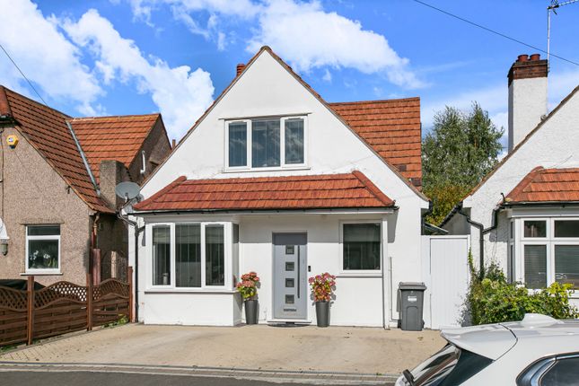 Park Avenue, Hounslow, TW3 3 bed detached house for sale