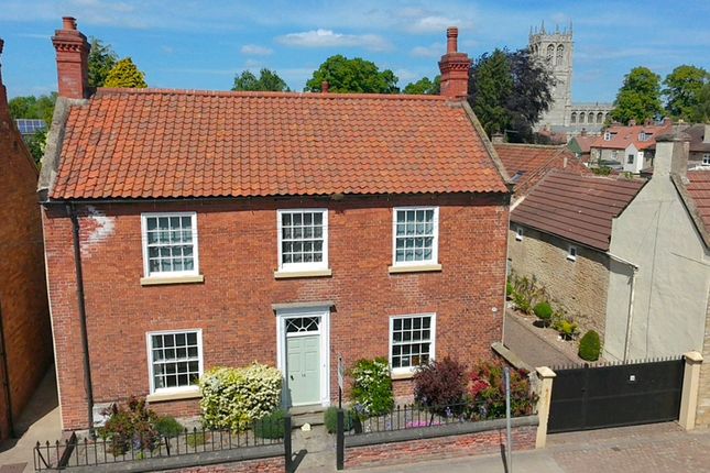 Westgate, Doncaster DN11 4 bed detached house for sale