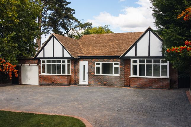 Ratby Lane, Kirby Muxloe, LE9 4 bed detached bungalow for sale