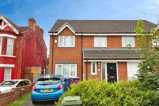 4 bedroom semi-detached house for sale