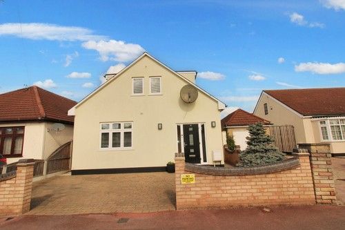 4 bedroom bungalow for sale
