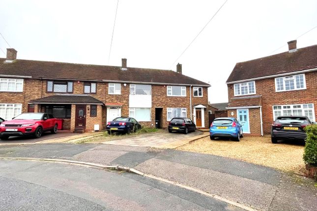 Kidderminster Road, Slough... 3 bed terraced house for sale