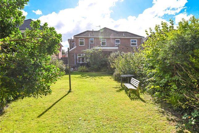 Manor Road, New Milton, Hampshire, BH25 4 bed semi