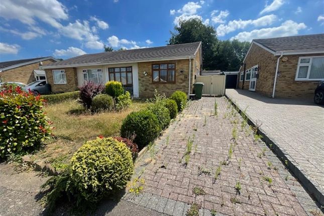 3 bed semi-detached bungalow